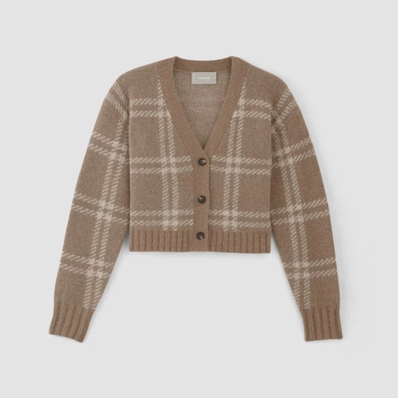 Everlane Sweaters - Everlane THE ALPACA V-NECK CROPPED CARDIGAN in lightest taupe — Women’s Medium